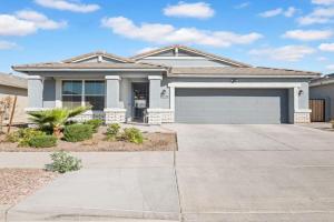 NEW Spacious 4-bedroom house in charming with WiFi, AC, Phoenix