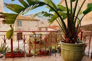 La Casa nel Castello e la Terrazza sul Borgo, Suvereto