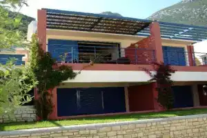VERDE BLUE 313 Apartments, Barbati