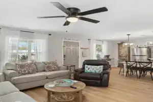 Dog and Golf Cart friendly Near Downtown Centre St Guest house, Fernandina Beach