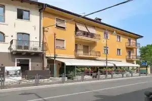 Achilla 2 appartamenti Apartments, Torri del Benaco