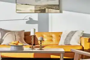 Silver Springs Family Retreat Apartments, Calgary