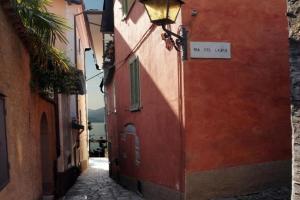 Casa Maria Giulia - lovely apartment with garden, Cannero Riviera