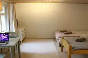 Studio with private entrance and free parking, Tallinn