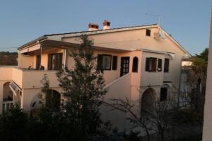 Apartments Toni-Malinska, Malinska