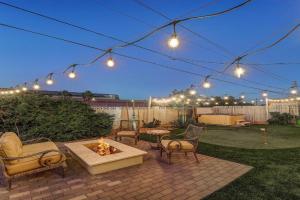 Tempe Joy House With Backyard Sanctuary By Asu, Phoenix
