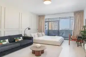 Dubai Studio - Trendy Interiors - City Views, Dubai