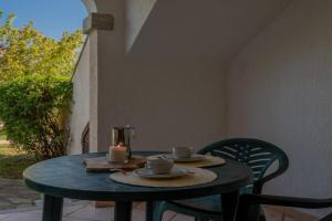 Charming Le Dimore di 2 Bedroom Apt T6, Budoni