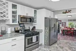 Bonham Burrow Near Ft Jackson Guest house, Columbia