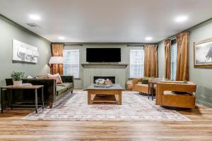 Fort Worth Cottage Retreat, Fort Worth