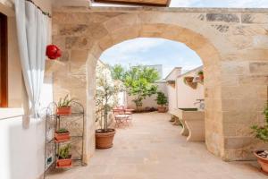 Corte Curatolo Apartments, Martano