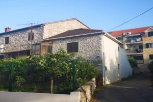 Apartments with WiFi, Brac - 23901, Supetar