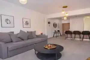 City Hall Suites, Limassol