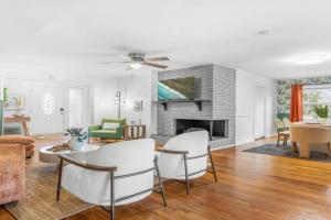 Raleigh's Most Wanted - Relax, Games, & Cozy Comfort Guest house, Raleigh
