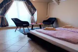 Chili Apartman, Harkany