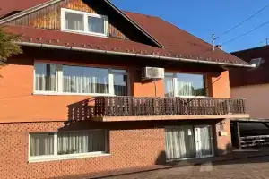 Gyógygödör Vendégház Guest house, Szekszard