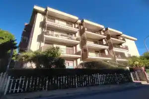 Bilocale vista Gallinara Apartments, Albenga