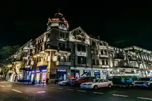 AZZA House İn The Targovu, Baku