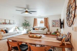 1 Mi to Dtwn Condo with 2 Balconies! Apartments, Flagstaff