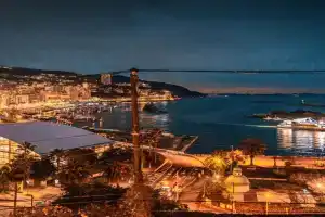 さざなみハウス熱海 Apartments, Atami