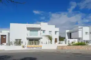 Sun and Moon Luxury Villas, Ayia Napa