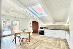 Hostdomus - Bellavista Apartments, Pietra Ligure