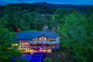 Smoky Mountain Gold Guest house, Gatlinburg