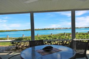 Extraordinary bay views - Guest house, Siesta Key