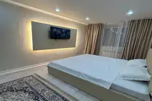 Uyutnye apartamenty s vidom na reku Irtysh, Semipalatinsk