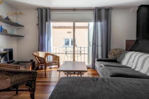 Ollie Apartment by Hello Homes, Sitges