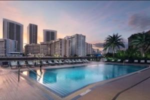 2B 2B Beautiful Apt in with Beach Service 2605 Apartments, Hollywood