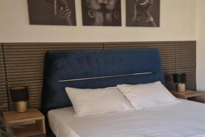 Royal Studio, Paralia Katerinis