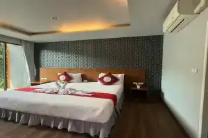Ohophuket Hotel, Chalong