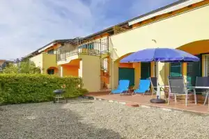 Amazing Home In With Wifi Guest house, Imperia