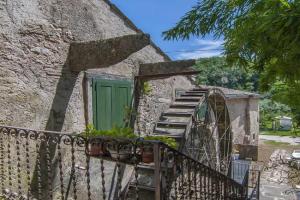 Dimora Vecchio Molino - immerso nella natura Apartments, Costermano