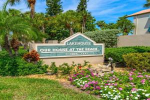 Lake House at the Beach 206 by Beachside Management, Siesta Key