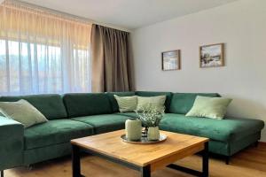 Ferienwohnung Wolkenfrei in mit Pool und Sauna Apartments, Inzell