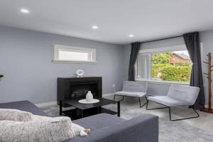 Spacious 4BR Retreat near YVR and DT Guest house, Richmond