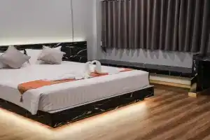 Lorjula INN, Hat Yai
