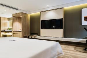 Atour Hotel May Fourth Square Yunxiao Road, Qingdao