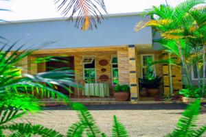 Rhovee Homes Apartments, Moshi