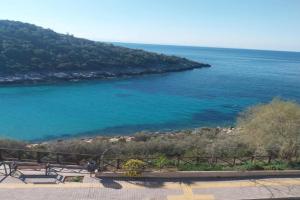 Villa Atspas, Skala Marion