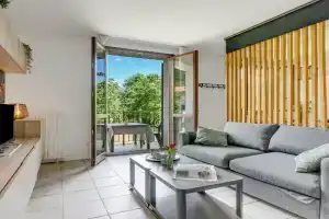 Superior Village Apartments - Porto Letizia, Porlezza