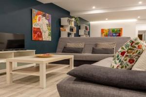 Centrally located, spacious and full of light Apartments, Santander