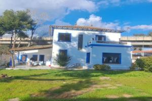 Atenea Room by the Beach - Claire Homes, Castelldefels