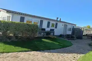 Sunny Chalet near Amsterdam at Camping Venhop, Hoorn