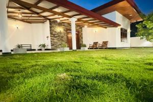 Rainbow Villa, Weligama