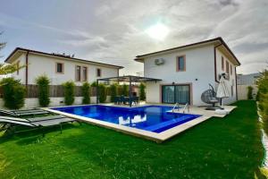 Villa Zakkum, Kas