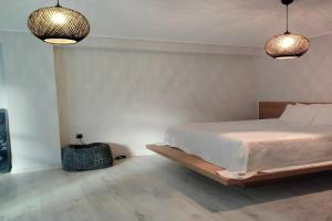Garden Home Apartments, Vari