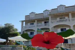 Hibiscus Suites - B, Gouvia